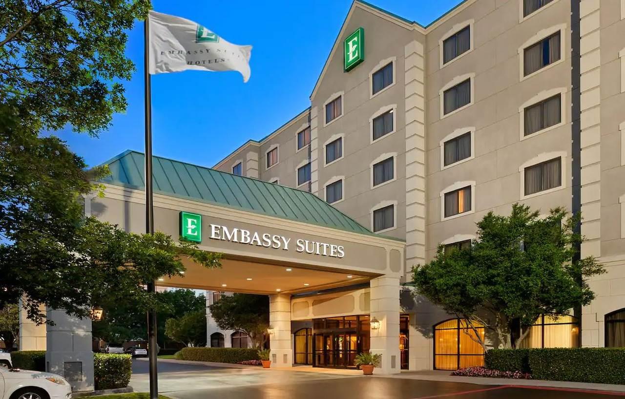 Embassy Suites By Hilton Dallas Near The Galleria Exteriér fotografie