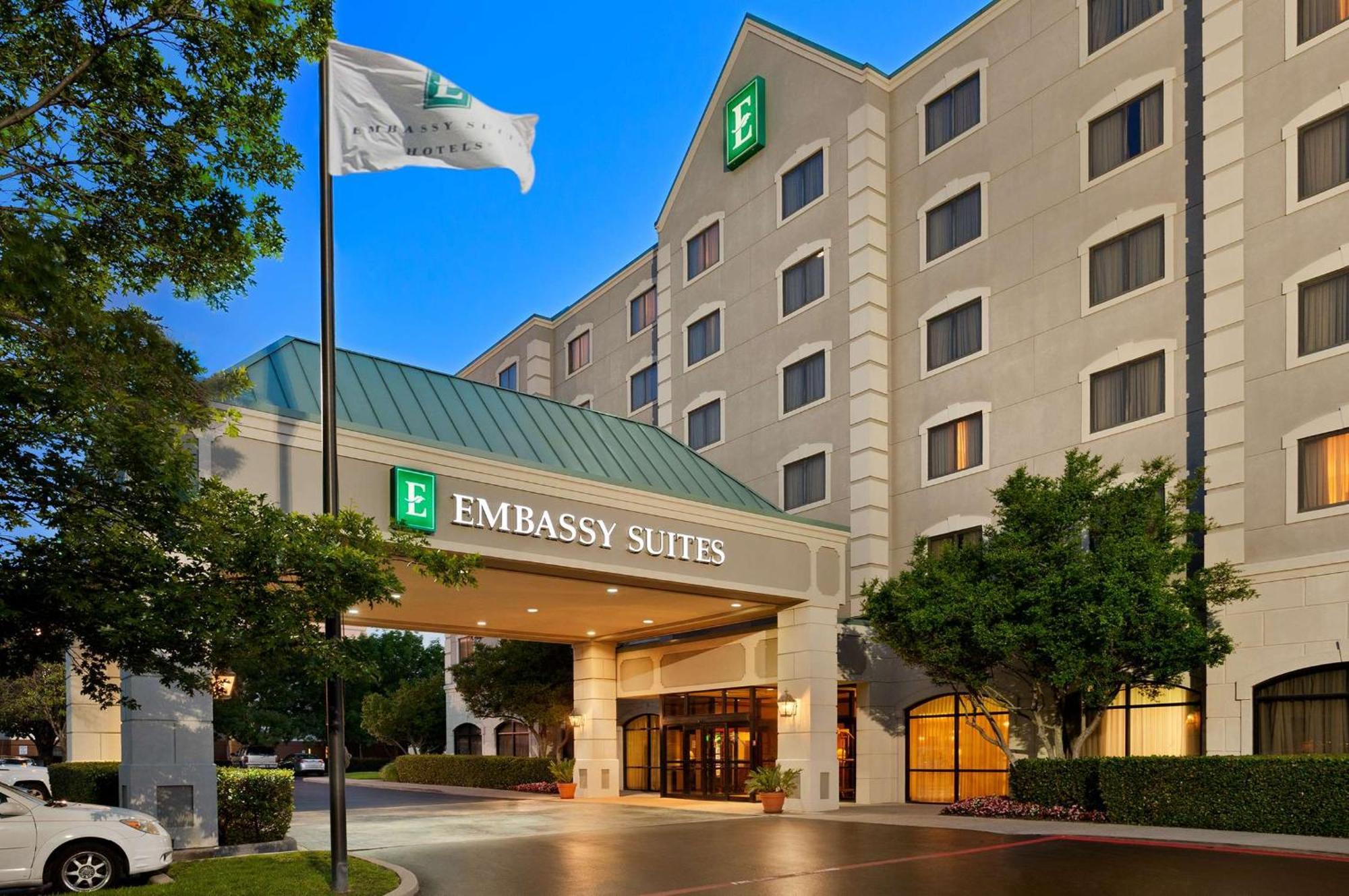 Embassy Suites By Hilton Dallas Near The Galleria Exteriér fotografie