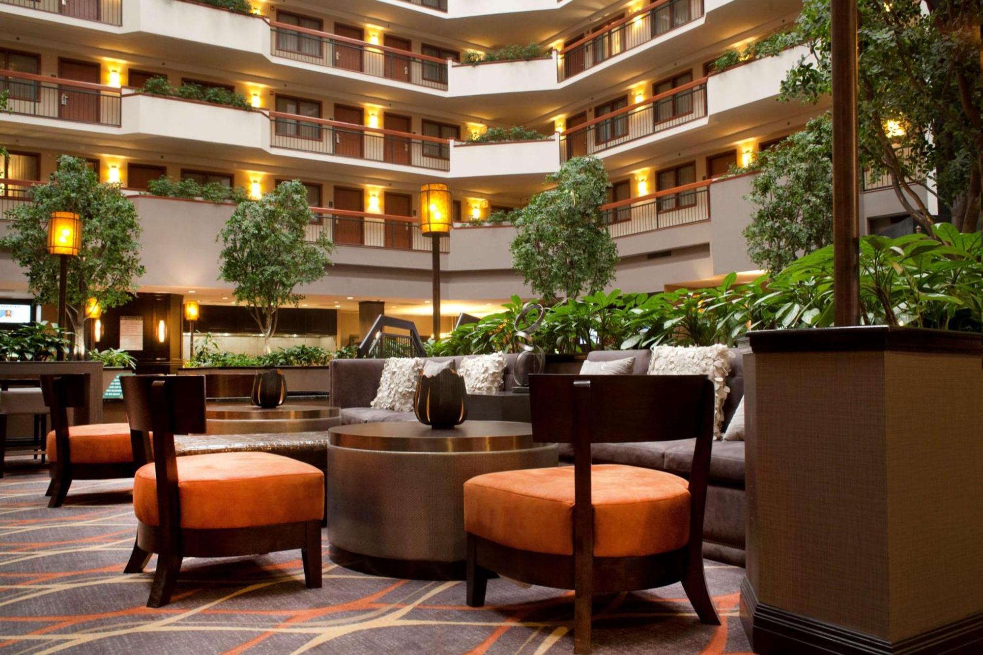 Embassy Suites By Hilton Dallas Near The Galleria Exteriér fotografie
