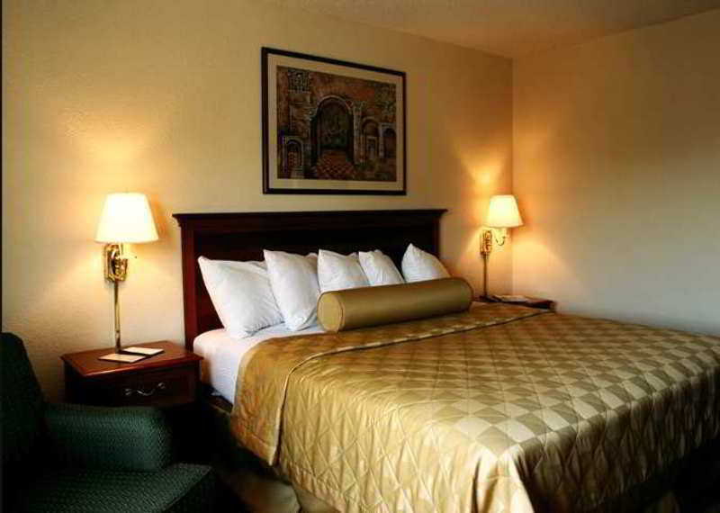 Embassy Suites By Hilton Dallas Near The Galleria Pokoj fotografie